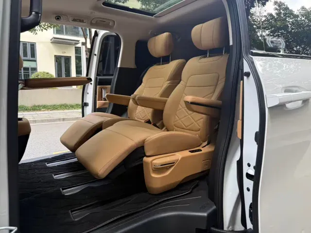 GAC Trumpchi E8 — Фото автомобиля 6