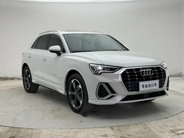 Audi Q3 — Фото автомобиля 2