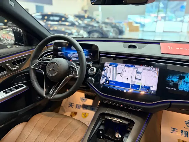 Mercedes-Benz E-Class — Фото автомобиля 15