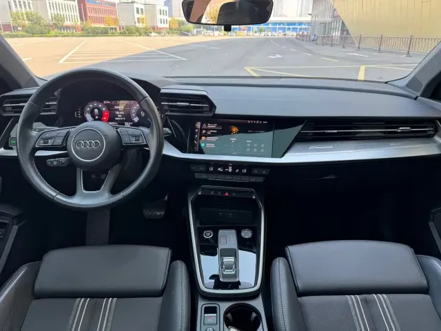 Audi Audi A3 2022 Sportback 35 TFSI Style Sport — Фото автомобиля 9