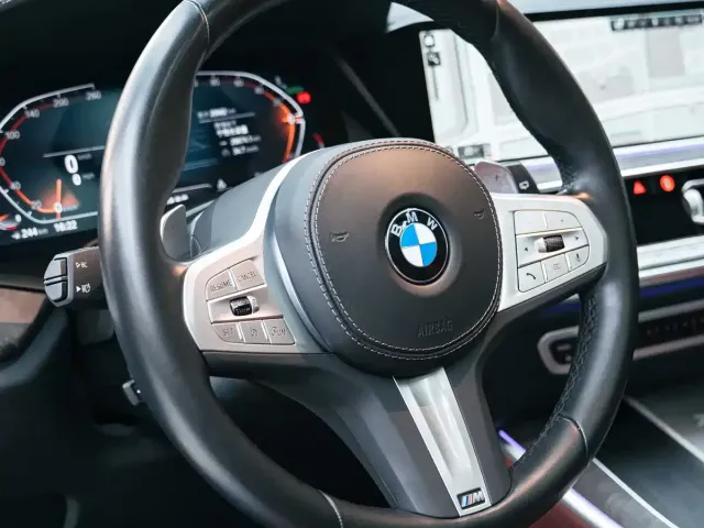 BMW BMW X5 2022 xDrive 30Li Premium M Sport Package — Фото автомобиля 16