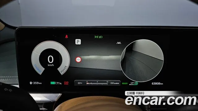 Genesis GV60 — Фото автомобиля 11