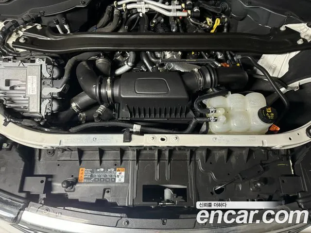Ford Explorer Explorer 6 поколение 3.0 Platinum 4WD — Фото автомобиля 14