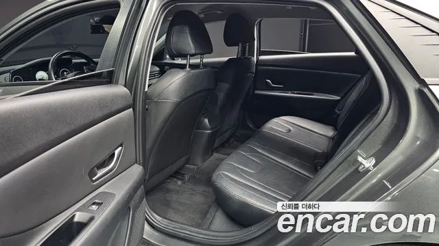 Hyundai Avante — Фото автомобиля 16