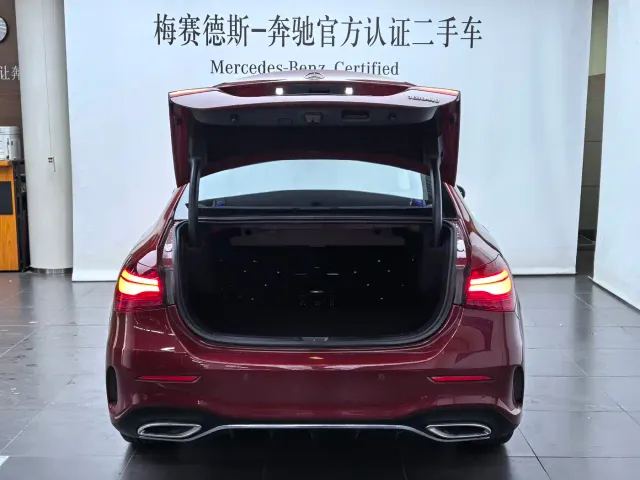 Mercedes-Benz A-Class — Фото автомобиля 16