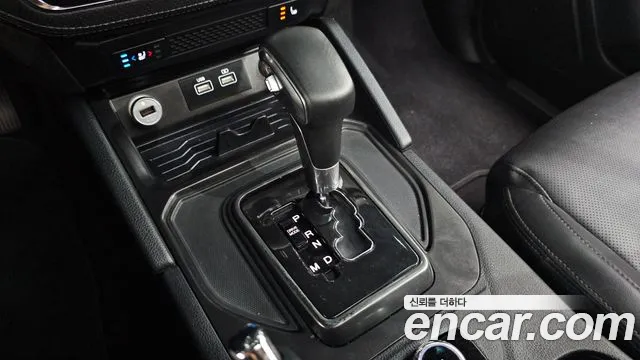 KG_Mobility_Ssangyong Rexton Новый Rexton Sport Дизель 2.2 4WD — Фото автомобиля 6