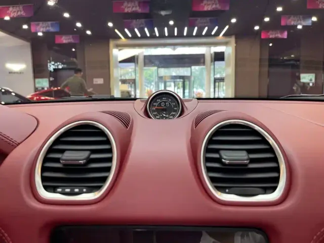 Porsche Porsche 718 2023 Boxster Style Edition 2.0T — Фото автомобиля 15
