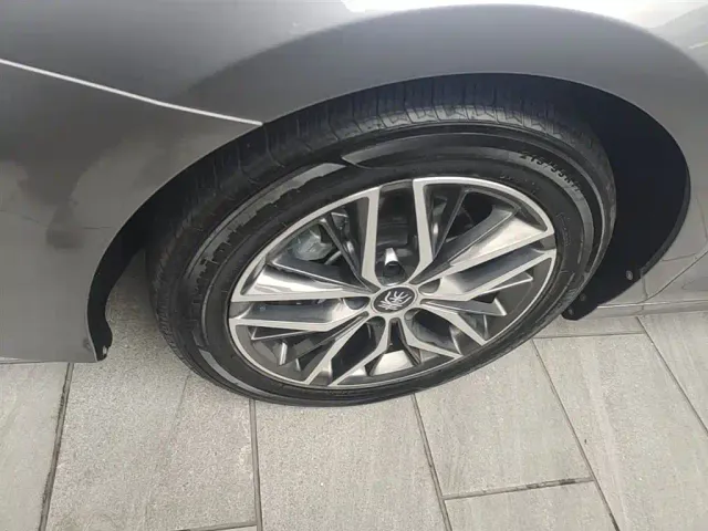BYD Qin PLUS — Фото автомобиля 22
