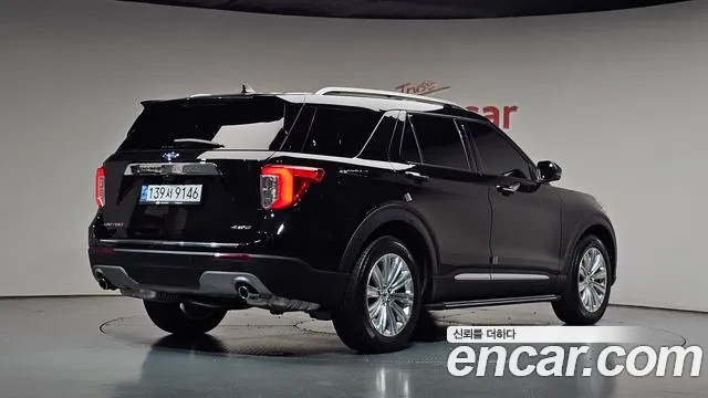 Ford Explorer 6th Gen — Фото автомобиля 2