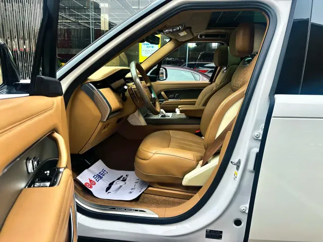 Land Rover Range Rover — Фото автомобиля 5