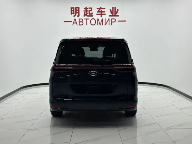 GAC Trumpchi M6 — Фото автомобиля 10