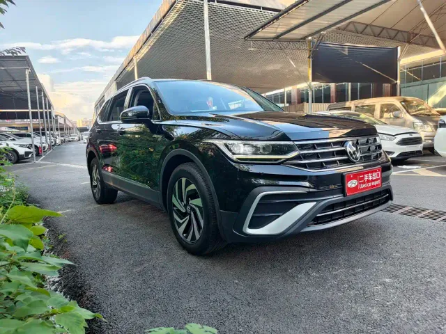 Volkswagen Tiguan L — Фото автомобиля 3