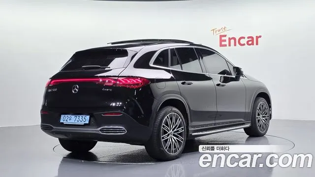 Mercedes-Benz EQE — Фото автомобиля 2