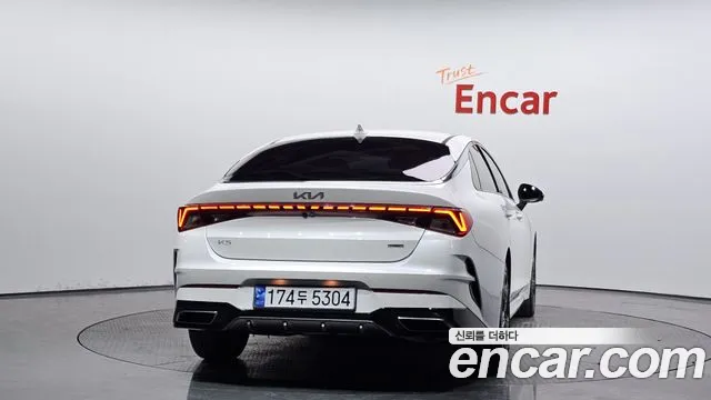 Kia K5 Signature — Фото автомобиля 4