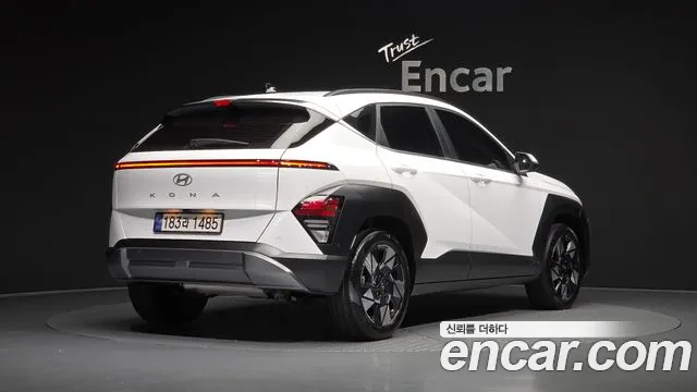 Hyundai Kona SX2 — Фото автомобиля 2