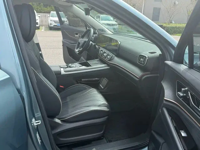 Chery Tiggo 9 — Фото автомобиля 6