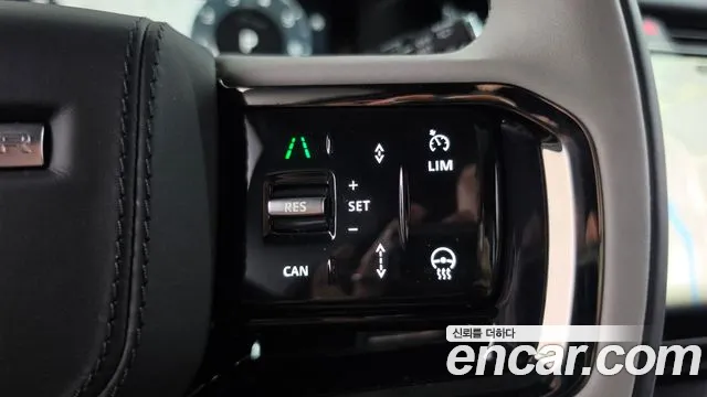 Land Rover Range Rover Velar — Фото автомобиля 24