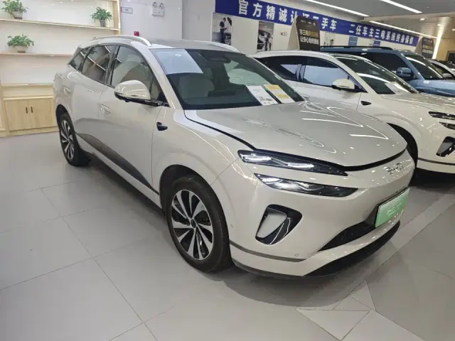 BYD Sealion 06 — Фото автомобиля 2