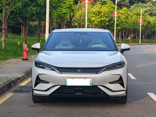 BYD Song L EV — Фото автомобиля 2