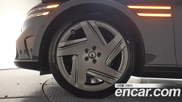 Genesis G90 RS4 — Фото автомобиля 5