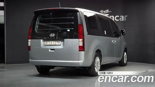 Hyundai Staria — Фото автомобиля 2
