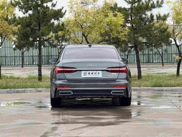 Audi A6L — Фото автомобиля 21