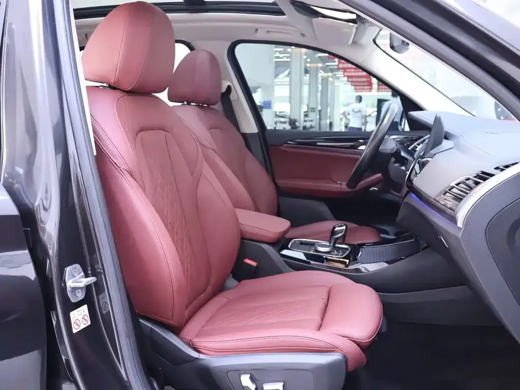 BMW BMW X3 2022 xDrive25i M Sport Package — Фото автомобиля 21