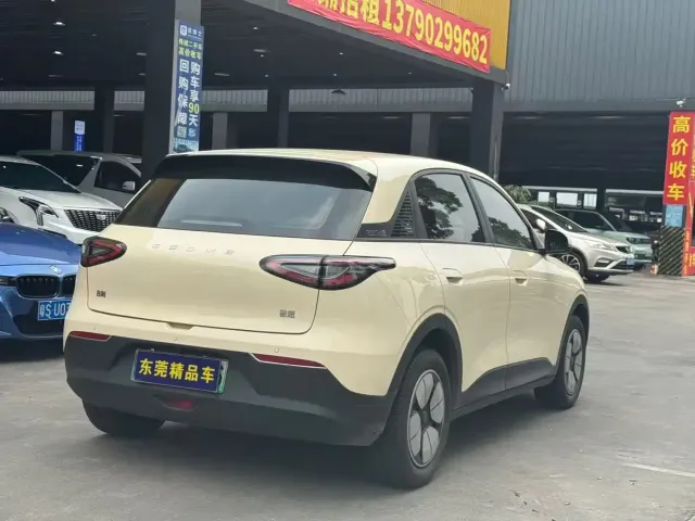 Geely Starry Wish — Фото автомобиля 11