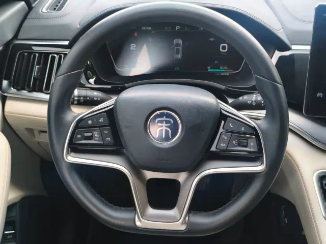 BYD Song PLUS — Фото автомобиля 12