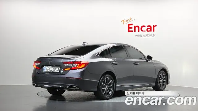 Honda Accord Accord 10 поколение 1.5 Turbo — Фото автомобиля 2