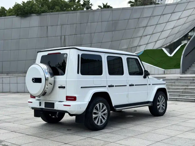 Mercedes-Benz G-Class — Фото автомобиля 4