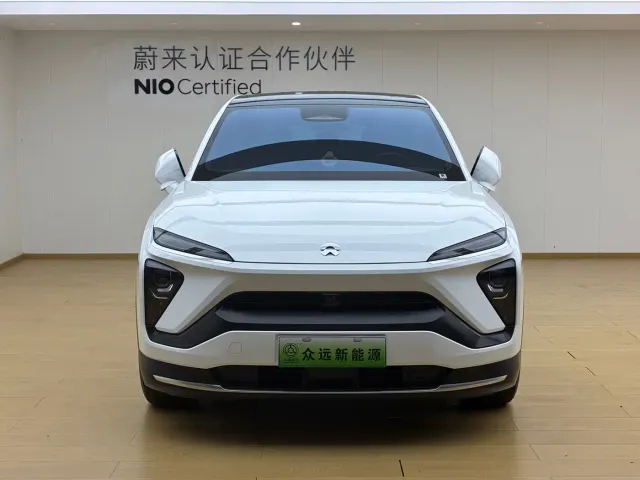 Nio EC6 — Фото автомобиля 4