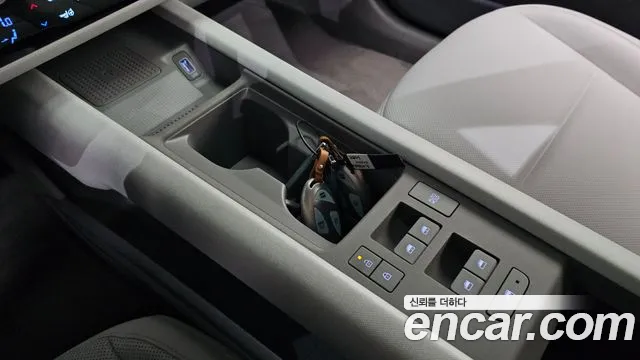 Hyundai Ioniq 6 — Фото автомобиля 18