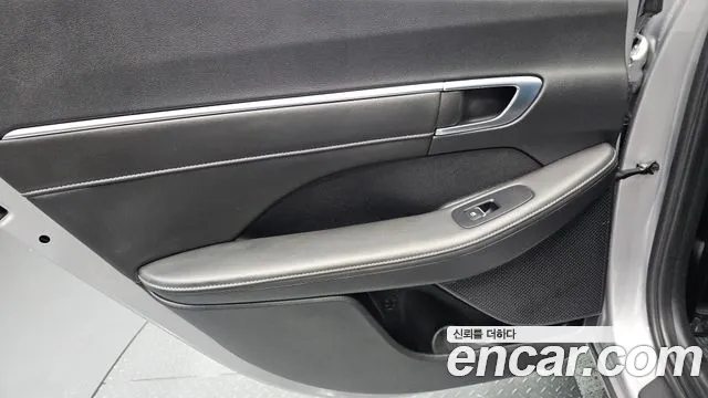 Hyundai Sonata Sonata Edge(DN8) 2.0 LPG(Коммерческий) — Фото автомобиля 25