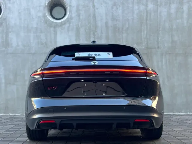 Nio ET5 Touring — Фото автомобиля 11