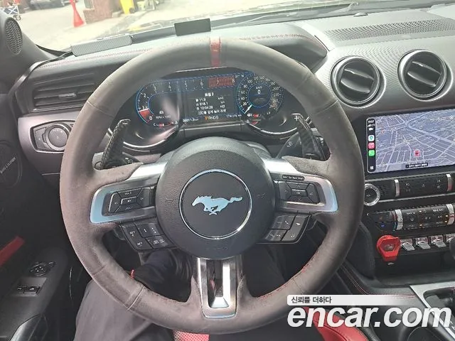 Ford Mustang — Фото автомобиля 14