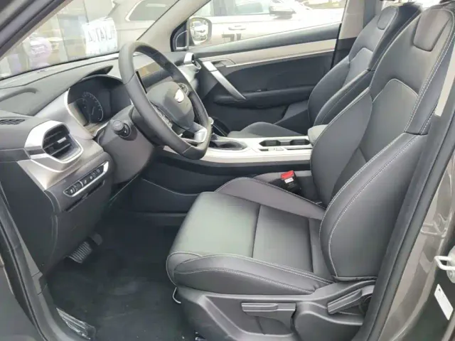 Geely Binyue — Фото автомобиля 14