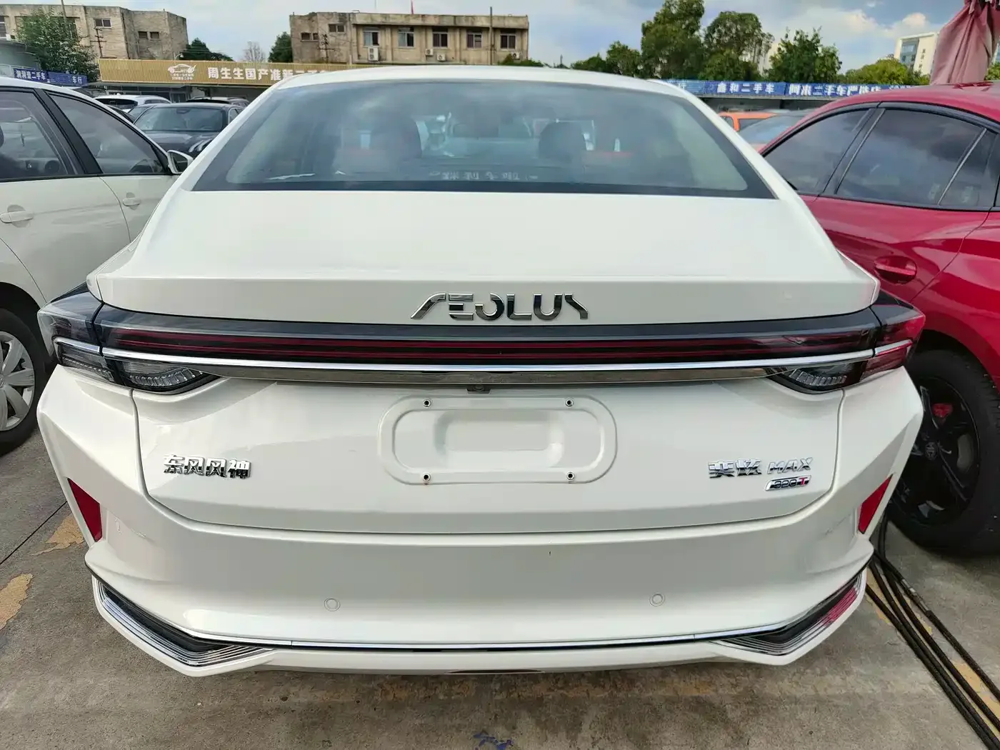 Dongfeng Aeolus Yixuan MAX 2021 1.5T Dark Night Dawn Edition — Фото автомобиля 16