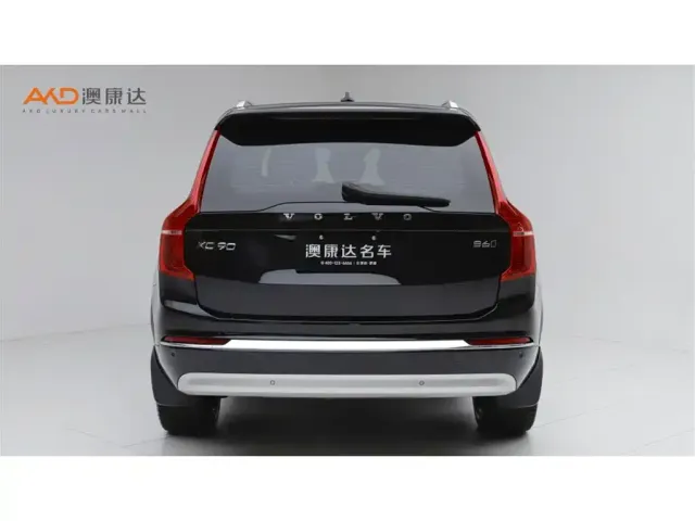 Volvo XC90 — Фото автомобиля 4