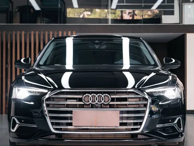 Audi A6L — Фото автомобиля 2