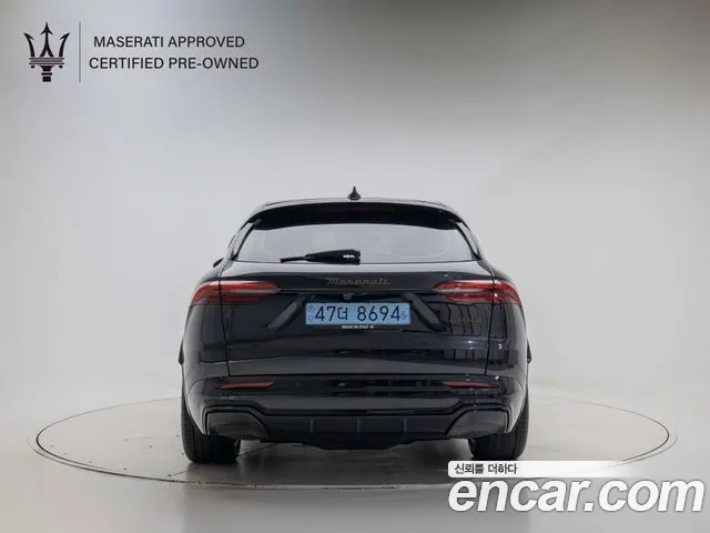 Maserati Grecale — Фото автомобиля 4