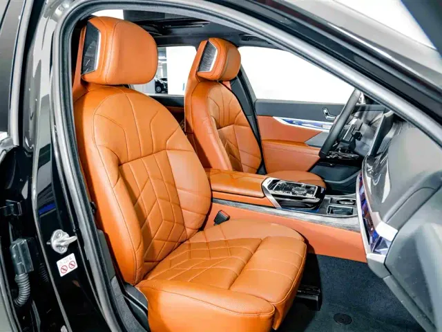 BMW 7 Series — Фото автомобиля 22