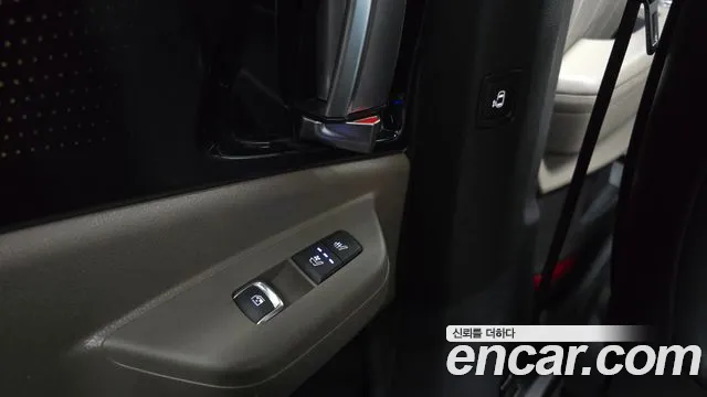 Kia Carnival — Фото автомобиля 16