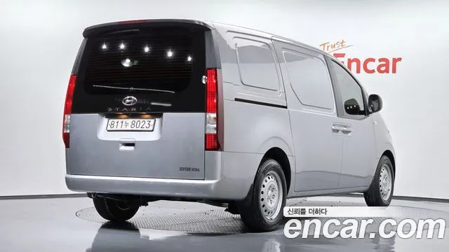 Hyundai Staria — Фото автомобиля 2