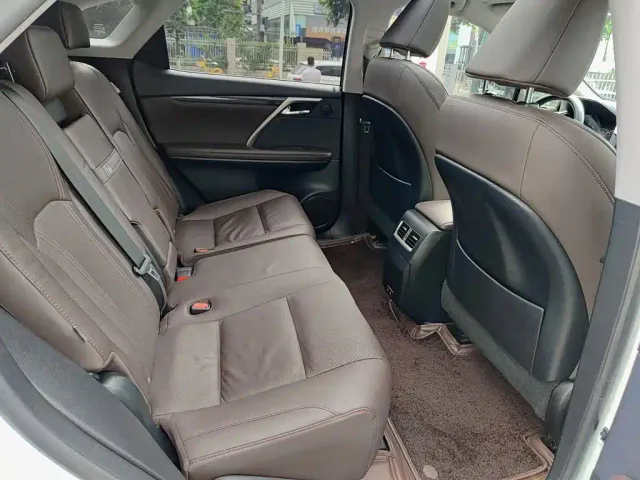 Lexus RX — Фото автомобиля 11