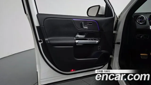 Mercedes-Benz EQB X243 — Фото автомобиля 13