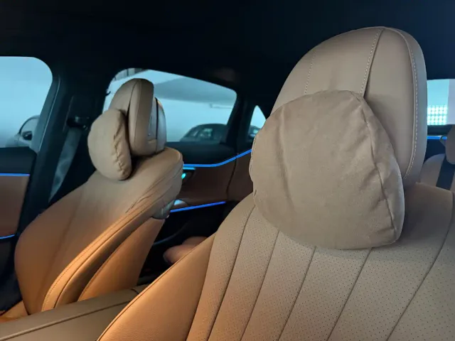 Mercedes-Benz E-Class — Фото автомобиля 8