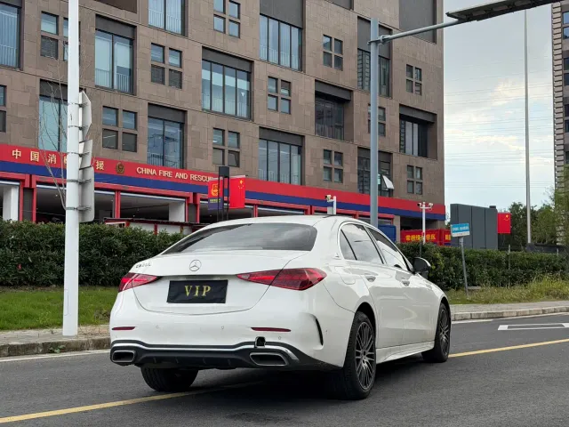 Mercedes-Benz C-Class — Фото автомобиля 9