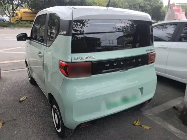 Wuling Hongguang Mini EV — Фото автомобиля 4