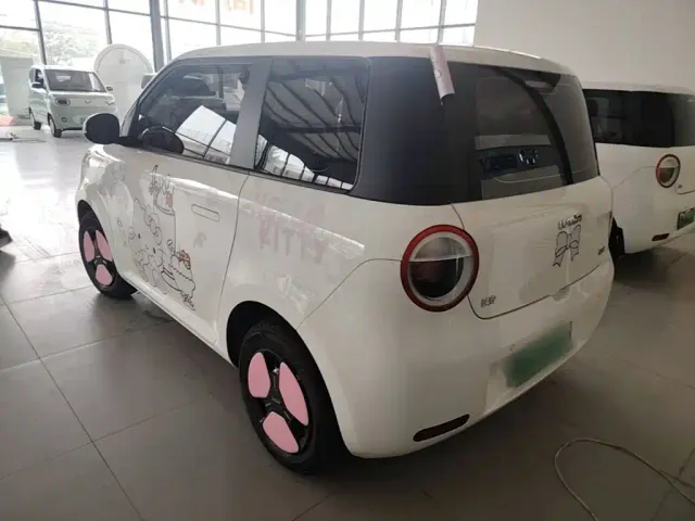 Changan Lumin — Фото автомобиля 4